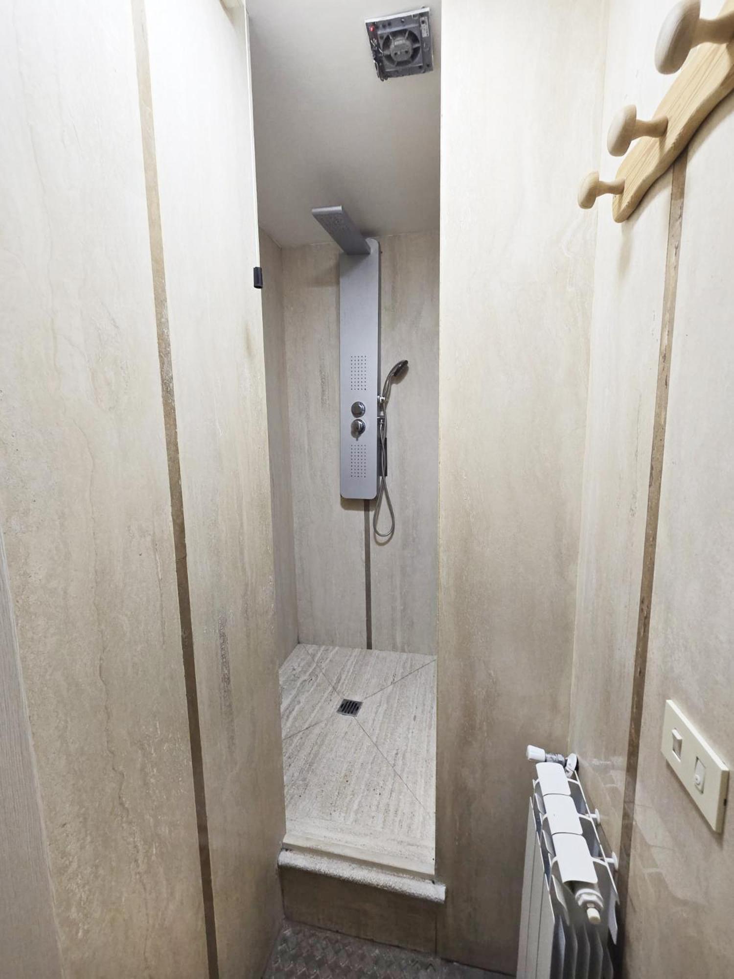 Myomax Guesthouse โรม ภายนอก รูปภาพ